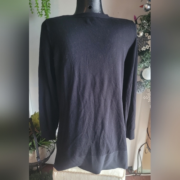 Cyrus Black Long Sleeve Top Sz. M - Picture 6 of 7